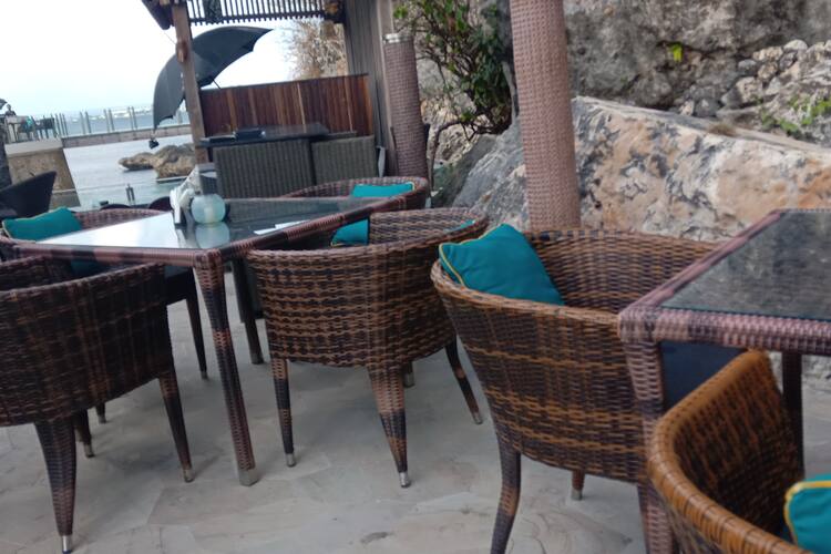 Rock Bar Bali Ayana Resort And Spa Jimbaran Bali Rock Bar Bali Ayana Resort And Spa Jimbaran Bali